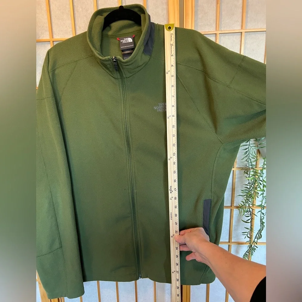 The North Face Apex Bionic Full zip soft shell jacket, olive green Men’s XL Tall
